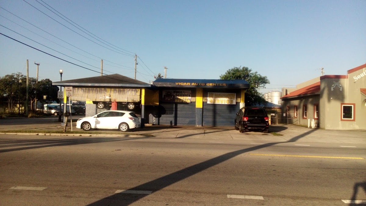 Vicar Auto Center - photo 4