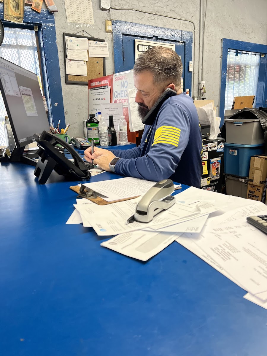 Vicar Auto Center - photo 8